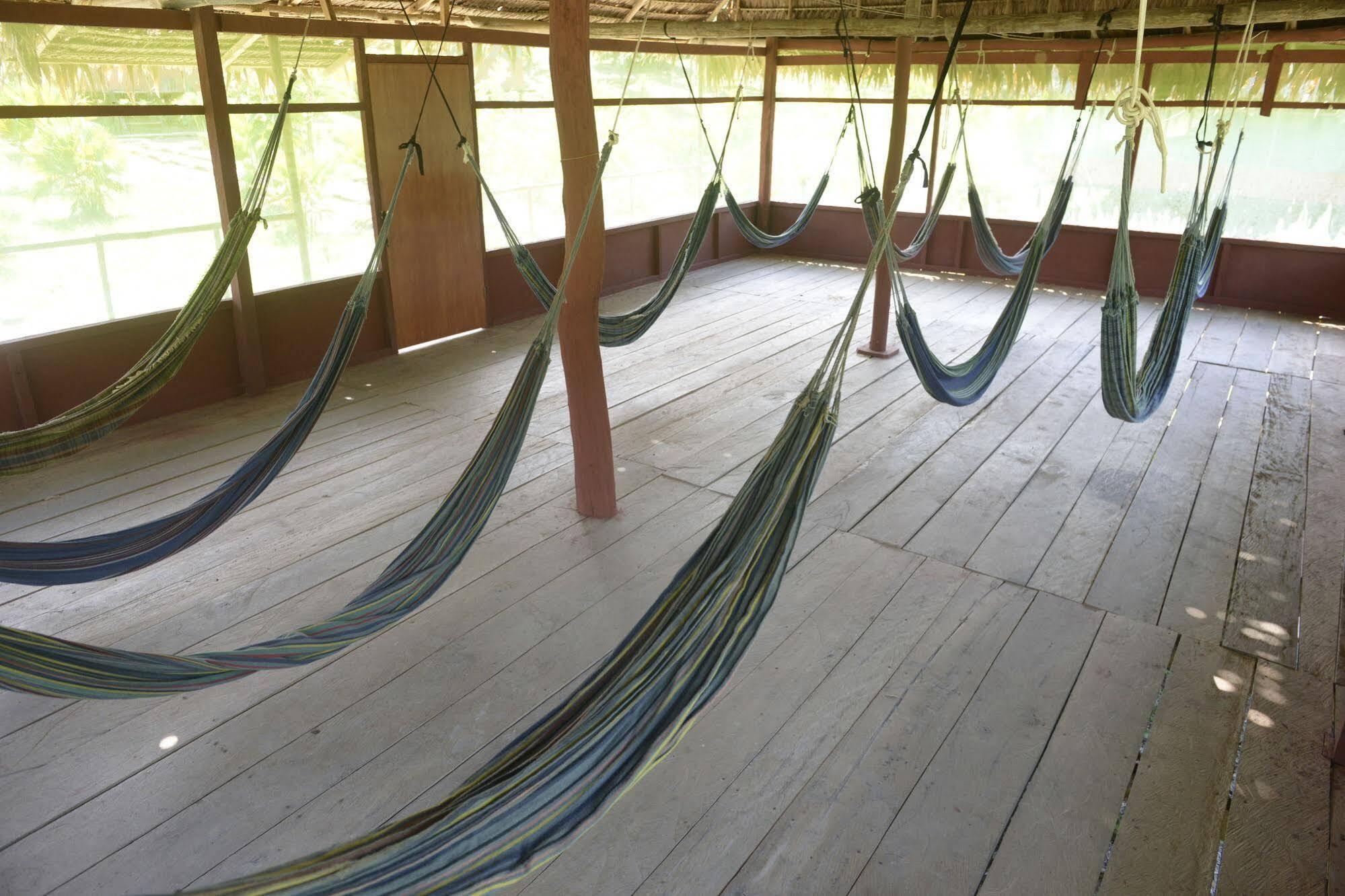 Maniti Expeditions Eco Lodge Iquitos Buitenkant foto